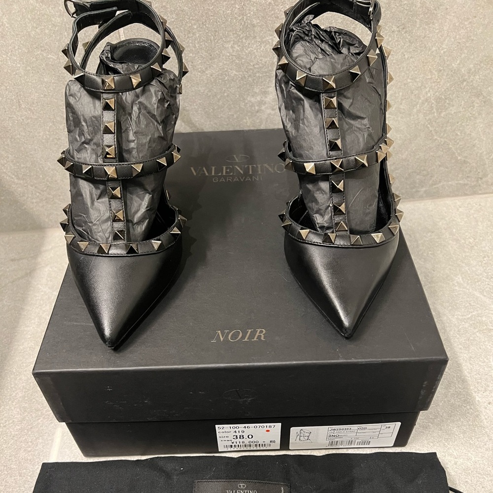 Valentino Noir Rockstud Ankle Strap Pumps Sz 38